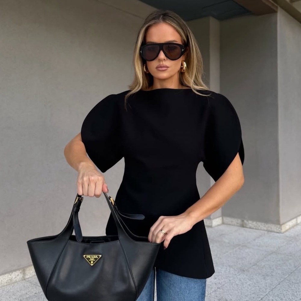 Elegant Black Puff-Sleeve Top - Women's Fashion